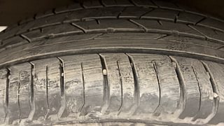 Used 2017 Maruti Suzuki Baleno [2015-2019] Alpha Petrol Petrol Manual tyres LEFT FRONT TYRE TREAD VIEW
