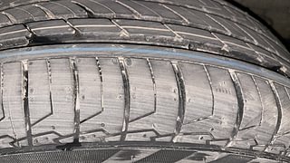 Used 2021 Hyundai Venue [2019-2022] SX 1.0  Turbo Petrol Manual tyres LEFT REAR TYRE TREAD VIEW
