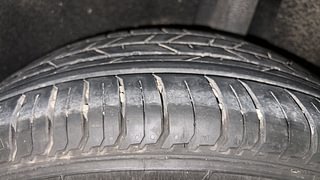 Used 2019 Maruti Suzuki Baleno [2015-2019] Zeta AT Petrol Petrol Automatic tyres LEFT REAR TYRE TREAD VIEW
