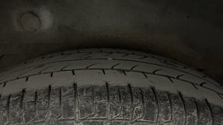 Used 2013 Hyundai i10 Sportz 1.2 AT Kappa2 Petrol Automatic tyres RIGHT REAR TYRE TREAD VIEW