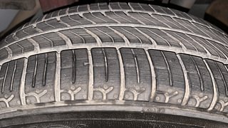 Used 2016 Maruti Suzuki Alto K10 [2014-2019] VXI AMT Petrol Automatic tyres RIGHT REAR TYRE TREAD VIEW