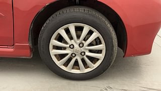 Used 2011 Toyota Etios [2010-2017] VX Petrol Manual tyres RIGHT FRONT TYRE RIM VIEW