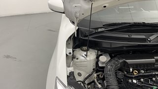 Used 2020 Maruti Suzuki Swift [2017-2021] ZXi AMT Petrol Automatic engine ENGINE RIGHT SIDE HINGE & APRON VIEW