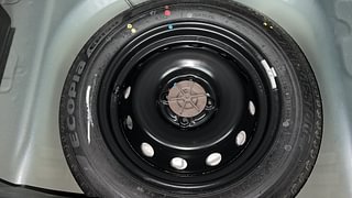 Used 2023 Maruti Suzuki Ignis Zeta MT Petrol Petrol Manual tyres SPARE TYRE VIEW