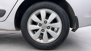 Used 2016 Hyundai Xcent SX 1.2 Petrol Manual tyres LEFT REAR TYRE RIM VIEW