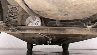 Used 2017 Renault Kwid [2015-2019] 1.0 RXT AMT Petrol Automatic extra REAR UNDERBODY VIEW (TAKEN FROM REAR)