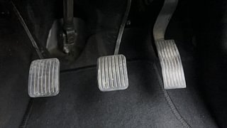 Used 2017 Hyundai Grand i10 [2017-2020] Magna 1.2 CRDi Diesel Manual interior PEDALS VIEW