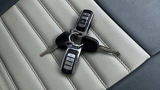 Used 2018 Maruti Suzuki Alto K10 [2014-2019] VXI AMT (O) Petrol Automatic extra CAR KEY VIEW