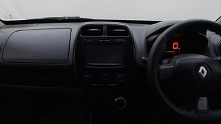 Used 2017 Renault Kwid [2015-2019] 1.0 RXT AMT Petrol Automatic interior MUSIC SYSTEM & AC CONTROL VIEW