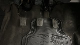 Used 2011 Toyota Etios [2010-2017] VX Petrol Manual interior PEDALS VIEW
