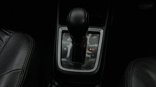Used 2020 Maruti Suzuki Swift [2017-2021] ZXi AMT Petrol Automatic interior GEAR  KNOB VIEW