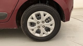 Used 2015 Hyundai Grand i10 [2013-2017] Sportz 1.2 Kappa VTVT Petrol Manual tyres LEFT REAR TYRE RIM VIEW