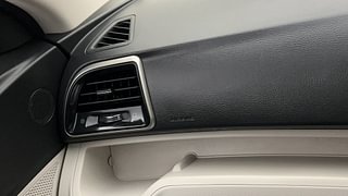 Used 2019 Mahindra XUV 300 W8 Diesel Diesel Manual top_features Airbags