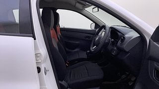 Used 2016 Renault Kwid [2015-2019] RXT Petrol Manual interior RIGHT SIDE FRONT DOOR CABIN VIEW