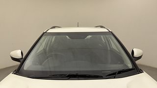 Used 2019 Mahindra XUV 300 W8 Diesel Diesel Manual exterior FRONT WINDSHIELD VIEW