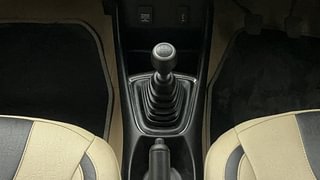 Used 2018 honda Amaze 1.2 S i-VTEC Petrol Manual interior GEAR  KNOB VIEW
