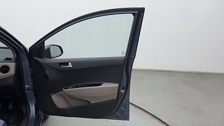 Used 2015 Hyundai Xcent [2014-2017] SX Petrol Petrol Manual interior RIGHT FRONT DOOR OPEN VIEW