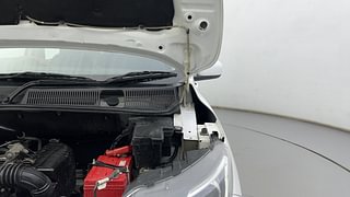 Used 2020 Renault Triber [2019-2021] RXL AMT Petrol Automatic engine ENGINE LEFT SIDE HINGE & APRON VIEW