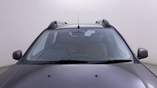 Used 2016 Renault Duster [2015-2019] 110 PS RXZ 4X2 MT Diesel Manual exterior FRONT WINDSHIELD VIEW