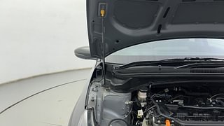 Used 2022 Hyundai New i20 Sportz 1.2 MT Petrol Manual engine ENGINE RIGHT SIDE HINGE & APRON VIEW