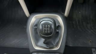 Used 2019 Hyundai New Santro 1.1 Sportz MT Petrol Manual interior GEAR  KNOB VIEW