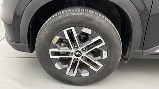 Used 2022 Hyundai Venue SX (O) 1.0 Turbo iMT Petrol Manual tyres LEFT FRONT TYRE RIM VIEW