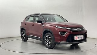 Used 2022 Toyota Urban Cruiser Hyryder V Hybrid Dual Tone Hybrid Automatic exterior RIGHT FRONT CORNER VIEW