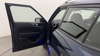 Used 2019 Hyundai Venue [2019-2020] SX(O) 1.4 CRDI Diesel Manual interior LEFT FRONT DOOR OPEN VIEW