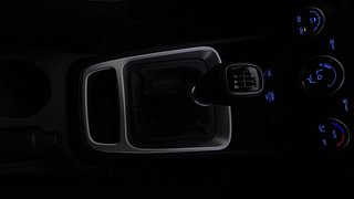 Used 2021 Hyundai Venue [2019-2022] SX 1.0  Turbo Petrol Manual interior GEAR  KNOB VIEW