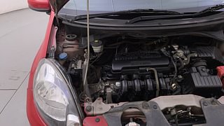 Used 2016 Honda Brio [2011-2016] VX MT Petrol Manual engine ENGINE RIGHT SIDE HINGE & APRON VIEW