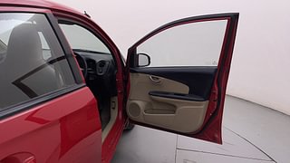 Used 2016 Honda Brio [2011-2016] VX MT Petrol Manual interior RIGHT FRONT DOOR OPEN VIEW