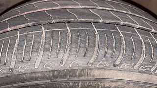 Used 2016 Honda Brio [2011-2016] VX MT Petrol Manual tyres LEFT FRONT TYRE TREAD VIEW