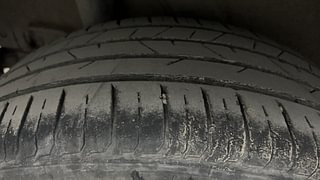 Used 2019 Hyundai Venue [2019-2020] SX(O) 1.4 CRDI Diesel Manual tyres RIGHT REAR TYRE TREAD VIEW