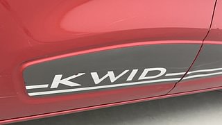 Used 2019 Renault Kwid [2017-2019] RXT 1.0 SCE Special (O) Petrol Manual dents MINOR SCRATCH