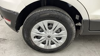 Used 2013 Ford EcoSport [2013-2015] Trend 1.5L TDCi Diesel Manual tyres RIGHT REAR TYRE RIM VIEW