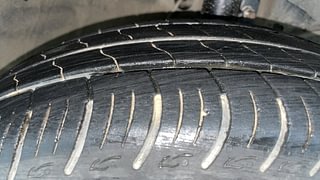 Used 2019 Maruti Suzuki Baleno [2019-2022] Delta Petrol Petrol Manual tyres RIGHT FRONT TYRE TREAD VIEW
