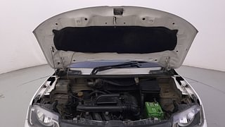 Used 2016 Renault Kwid [2015-2019] RXT Petrol Manual engine ENGINE & BONNET OPEN FRONT VIEW