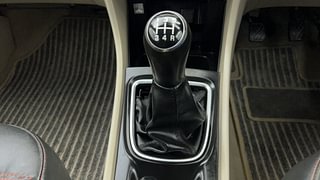 Used 2018 maruti-suzuki Ciaz Alpha Petrol Petrol Manual interior GEAR  KNOB VIEW