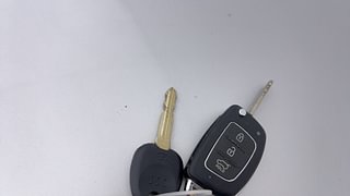 Used 2016 Hyundai Xcent SX 1.2 Petrol Manual extra CAR KEY VIEW
