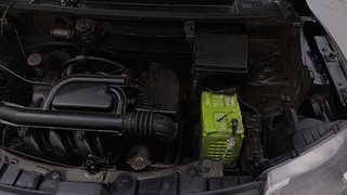 Used 2017 Renault Kwid [2015-2019] 1.0 RXT AMT Petrol Automatic engine ENGINE LEFT SIDE VIEW