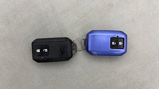 Used 2023 Maruti Suzuki Ignis Zeta MT Petrol Petrol Manual extra CAR KEY VIEW