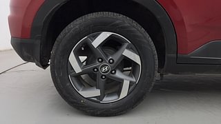 Used 2020 Hyundai Venue [2019-2022] SX 1.0  Turbo Petrol Manual tyres RIGHT REAR TYRE RIM VIEW