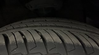 Used 2024 Hyundai Exter SX(O) Connect 1.2 Petrol AMT Petrol Automatic tyres RIGHT FRONT TYRE TREAD VIEW