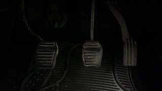 Used 2010 Ford Figo [2010-2015] Duratec Petrol EXI 1.2 Petrol Manual interior PEDALS VIEW