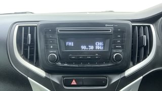 Used 2019 Maruti Suzuki Baleno [2015-2019] Zeta AT Petrol Petrol Automatic top_features Integrated (in-dash) music system