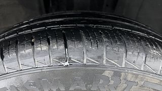 Used 2020 Renault Triber [2019-2021] RXL AMT Petrol Automatic tyres RIGHT FRONT TYRE TREAD VIEW
