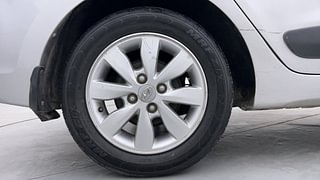 Used 2016 Hyundai Xcent SX 1.2 Petrol Manual tyres RIGHT REAR TYRE RIM VIEW