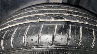 Used 2018 maruti-suzuki Ciaz Alpha Petrol Petrol Manual tyres LEFT REAR TYRE TREAD VIEW