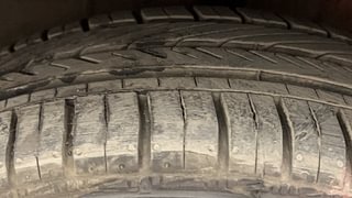Used 2011 Toyota Etios [2010-2017] VX Petrol Manual tyres LEFT FRONT TYRE TREAD VIEW
