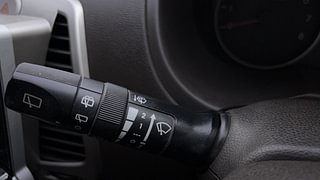 Used 2010 Hyundai i20 [2008-2012] Asta 1.4 AT Petrol Automatic top_features Rain sensing wipers